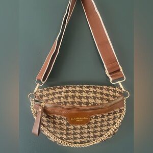 CAHRES & HEKA Brown Woven Crossbody Bag